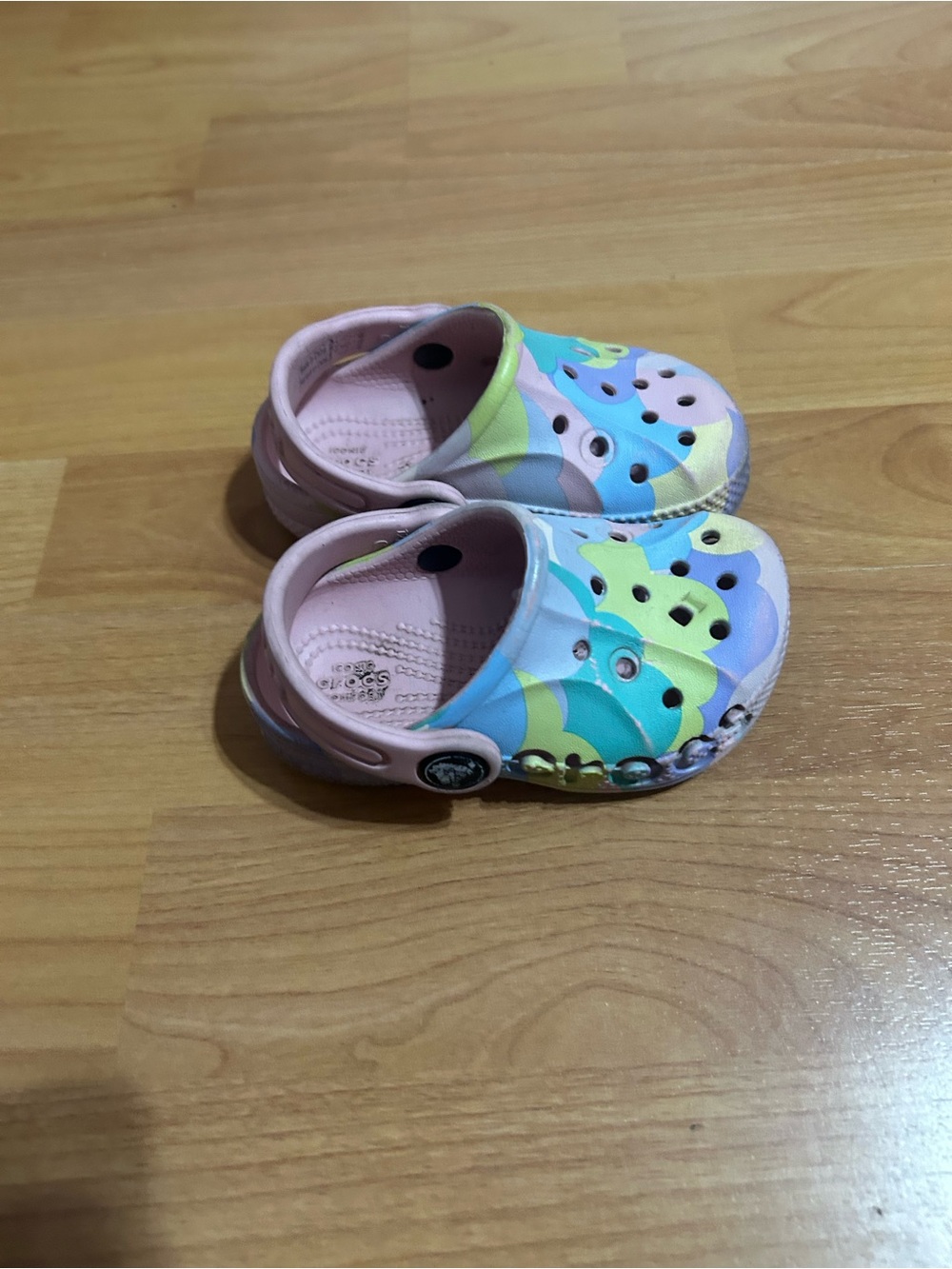Crocs GOOD Kids Toddler Classic Clog - Pastel Multi Pink Size 5 - Picture 4 of 5